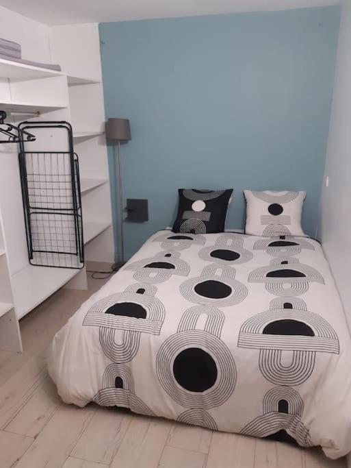 Charmante Maison Renovee, Proche Lac Et Centre-Ville 릴 주르당 외부 사진