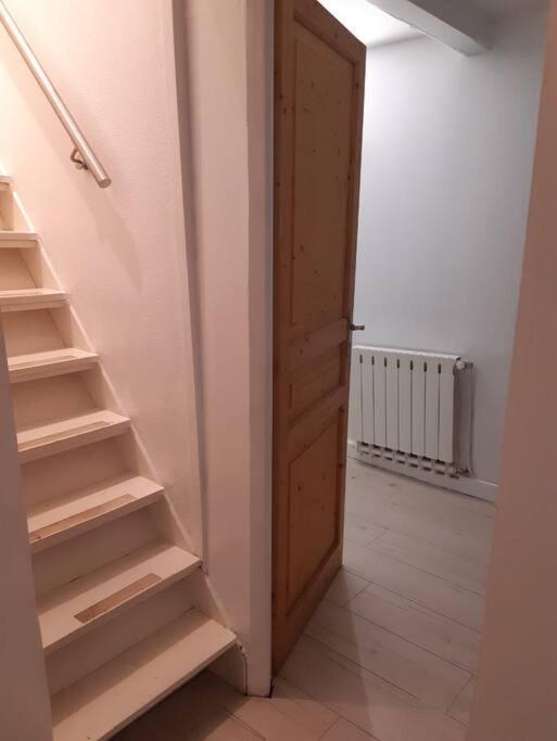 Charmante Maison Renovee, Proche Lac Et Centre-Ville 릴 주르당 외부 사진