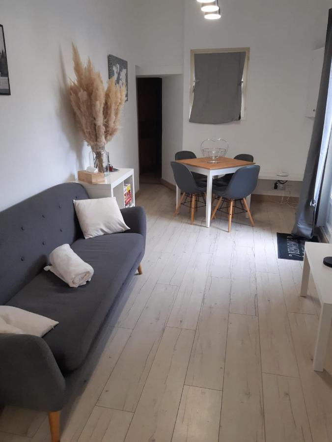 Charmante Maison Renovee, Proche Lac Et Centre-Ville 릴 주르당 외부 사진