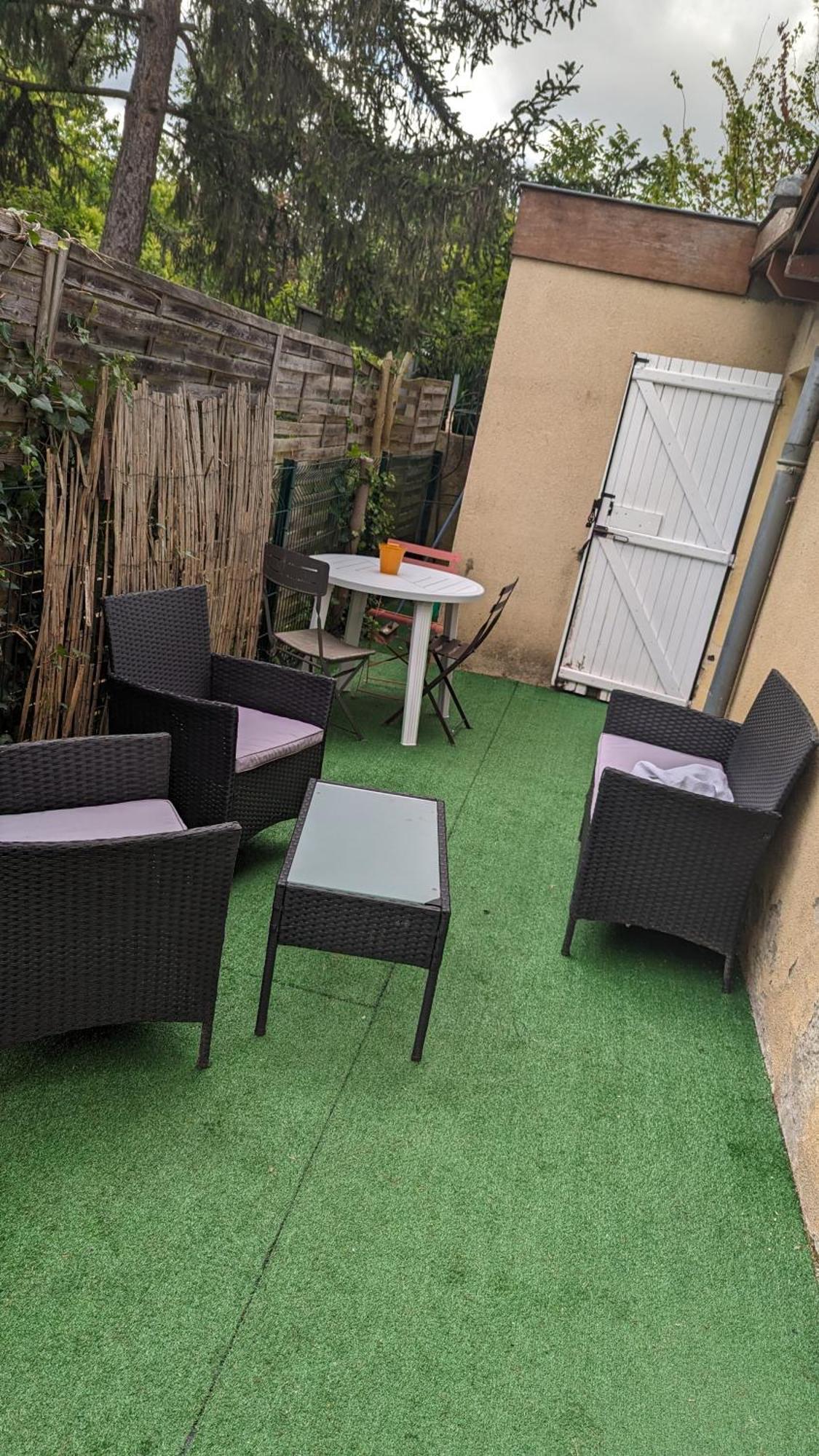 Charmante Maison Renovee, Proche Lac Et Centre-Ville 릴 주르당 외부 사진